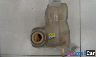 Бачок расширительный от Lincoln Navigator 2002-2006 - купить Перми