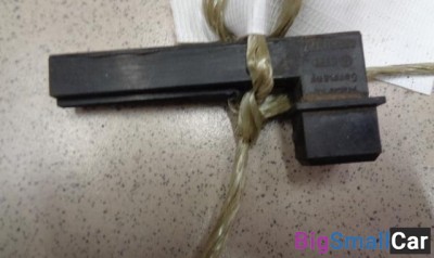 Датчик уровня тормозной жидкости от Audi 80, 90 B3 1986-1991 - купить Перми