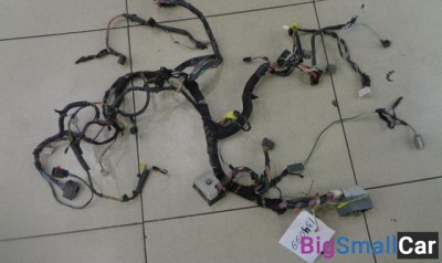 Проводка торпедо от Jeep Cherokee KJ 2001-2007 - купить Перми