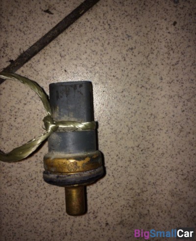 Датчик температуры охлаждающей жидкости от Audi A6 C6, 4F 2004-2011 - купить Перми