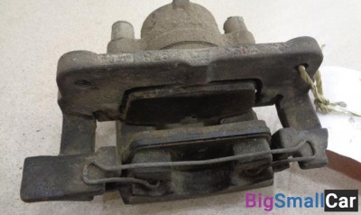 Суппорт передний правый от Peugeot 508 2011-2018