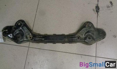 Балка передняя поперечная от Mazda CX-7 2006-2012