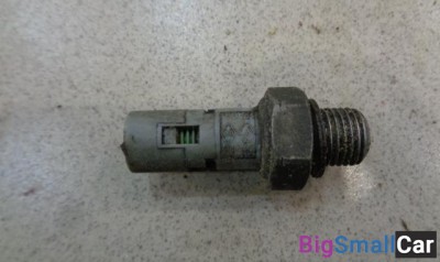 Датчик давления масла ДВС от Renault Kangoo 1997-2008 - купить Перми