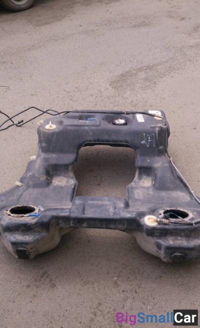 Бак топливный Audi Allroad quattro 2000-2005/A6  C5  1997-2004 б/у 4B0201021JJ/4B0201075BQ - купить Перми