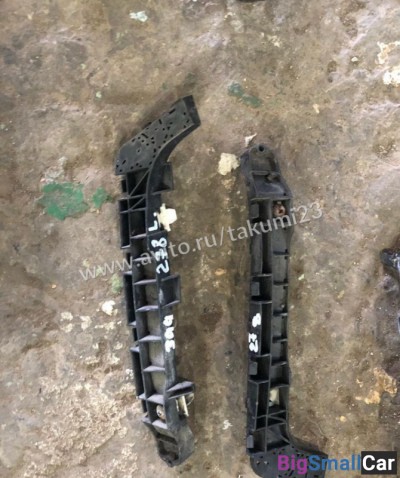 Крепление бампера Honda Civic 5D