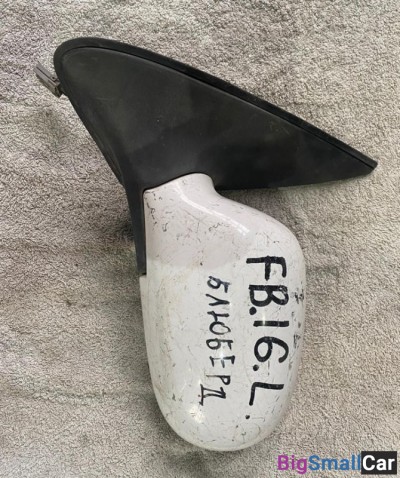 Зеркало левое Nissan bluebird (FB-16)