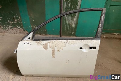 Дверь передняя левая Nissan Primera (P12)