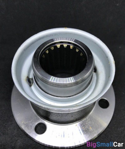 Фланец редуктора Hyundai HD78 533605H000