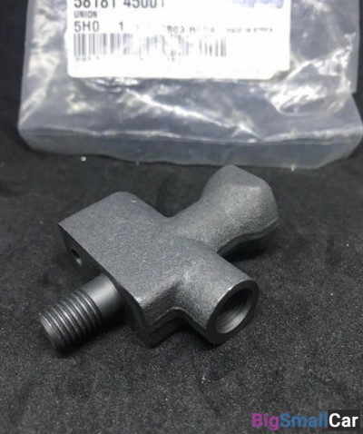 Тройник трубки переднего колеса HD78 5818145001 - купить Перми