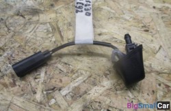 Форсунка омывателя лобового стекла (13 Подготовка и регулир. рабочей смеси) 61667131299