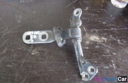 Петля багажника лев. (41 Кузов) 41007202863 - купить Перми