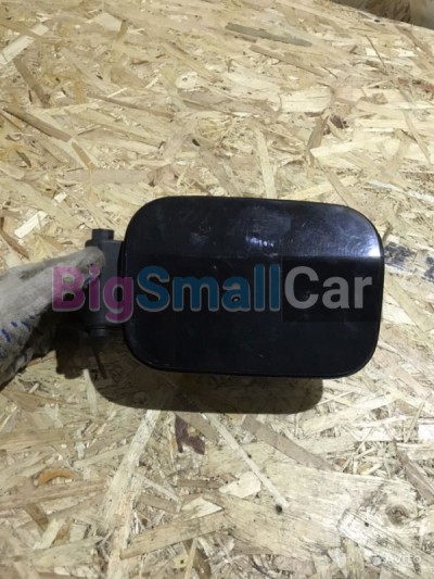 Лючок бензобака bmw 5 e60 Лючок бензобака bmw 5 e60