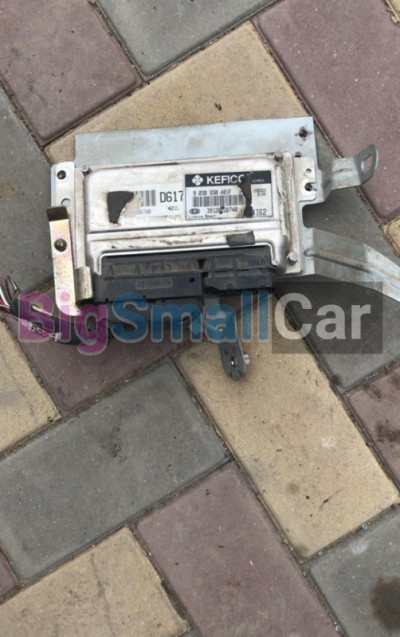Блок управления двигателем KIA Cerato 1
